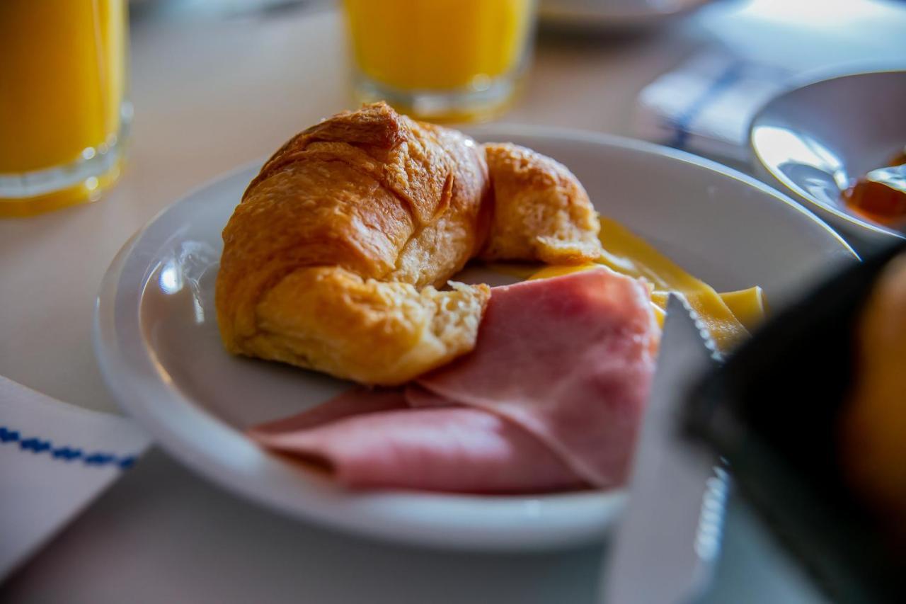 Roberta Rosa De Fontana Suites Rosario Ngoại thất bức ảnh